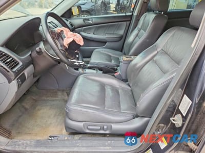 Zdjęcie 7 z 13 samochodu: 2006 HONDA ACCORD EX VIN:1HGCM56846A010059 - miniatura