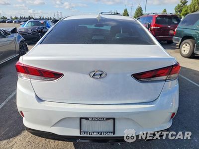 Zdjęcie 6 z 12 samochodu: 2018 HYUNDAI SONATA SE VIN:5NPE24AF1JH670414 - miniatura