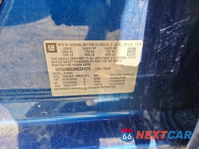 Zdjęcie 12 z 12 samochodu: 2017 GMC SIERRA K1500 SLE VIN:3GTU2MEC9HG241679 - miniatura