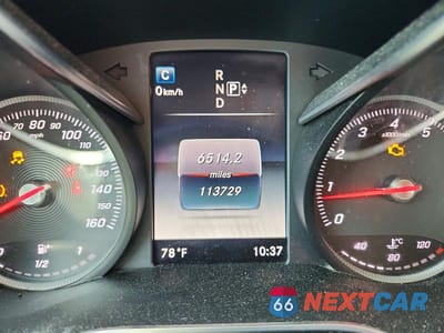 Zdjęcie 9 z 12 samochodu: 2015 MERCEDES-BENZ C 300 4MATIC VIN:55SWF4KB7FU007616 - miniatura