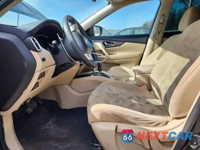 Zdjęcie 7 z 13 samochodu: 2016 NISSAN ROGUE S VIN:5N1AT2MV3GC787902 - miniatura