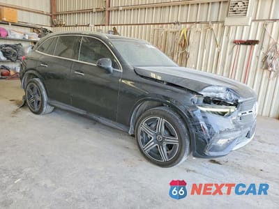 Czwarte zdjęcie samochodu z boku: 2024 MERCEDES-BENZ GLC 300 VIN:W1NKM4GB2RF161464 - miniatura
