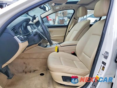 Zdjęcie 7 z 12 samochodu: 2013 BMW 528 XI VIN:WBAXH5C59DD106664 - miniatura