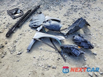 Zdjęcie 13 z 14 samochodu: 2020 MERCEDES-BENZ GLA 250 4MATIC VIN:WDCTG4GB9LJ684420 - miniatura