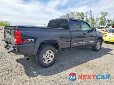 Trzecie zdjęcie samochodu z tyłu: 2005 CHEVROLET SILVERADO K1500 VIN:1GCEK19B25E222897 - miniatura