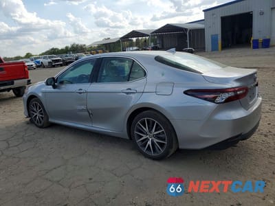 Drugie zdjęcie samochodu z przodu: 2022 TOYOTA CAMRY HYBRID XLE VIN:4T1F31AK0NU591014 - miniatura