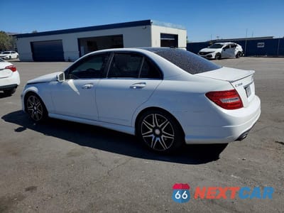 Drugie zdjęcie samochodu z przodu: 2014 MERCEDES-BENZ C 300 4MATIC VIN:WDDGF8AB5ER316062 - miniatura
