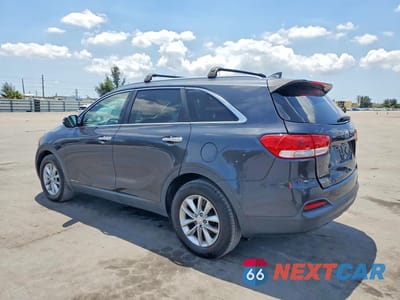 Drugie zdjęcie samochodu z przodu: 2017 KIA SORENTO LX V6 VIN:5XYPGDA52HG292350 - miniatura