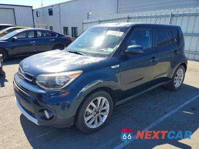 2018 KIA SOUL + KNDJP3A50J7528321 - główne zdjęcie licytacji z USA - miniatura