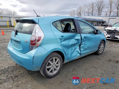 Trzecie zdjęcie samochodu z tyłu: 2014 TOYOTA PRIUS C FOUR VIN:JTDKDTB38E1067338 - miniatura