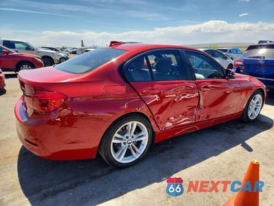 Trzecie zdjęcie samochodu z tyłu: 2016 BMW 320 I VIN:WBA8E1G53GNT34691 - miniatura