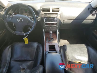 Zdjęcie 8 z 12 samochodu: 2006 LEXUS IS 250 VIN:JTHBK262665003227 - miniatura