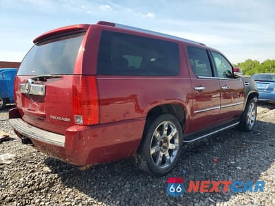 Trzecie zdjęcie samochodu z tyłu: 2008 CADILLAC ESCALADE ESV VIN:1GYFK66868R213301 - miniatura