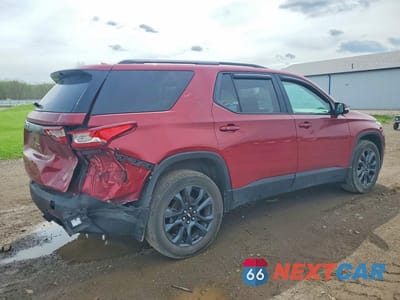 Trzecie zdjęcie samochodu z tyłu: 2021 CHEVROLET TRAVERSE RS VIN:1GNERJKW5MJ192090 - miniatura