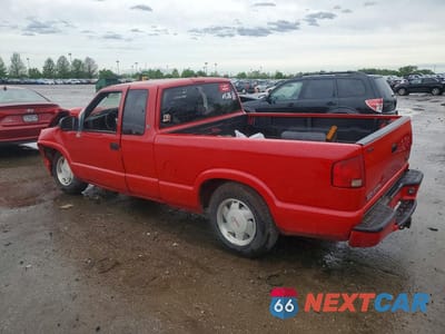 Drugie zdjęcie samochodu z przodu: 2003 GMC SONOMA VIN:1GTCS19H538153534 - miniatura