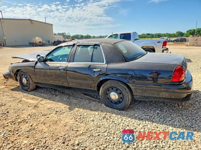 Drugie zdjęcie samochodu z przodu: 2010 FORD CROWN VICTORIA POLICE INTERCEPTOR VIN:2FABP7BV5AX124067 - miniatura