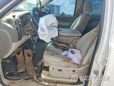 Zdjęcie 7 z 12 samochodu: 2008 GMC SIERRA K1500 VIN:3GTEK13J58G283402 - miniatura