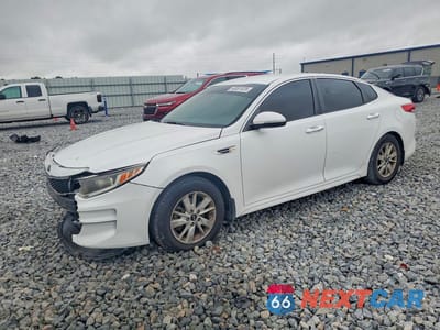 2018 KIA OPTIMA LX 5XXGT4L38JG227990 - główne zdjęcie licytacji z USA - miniatura