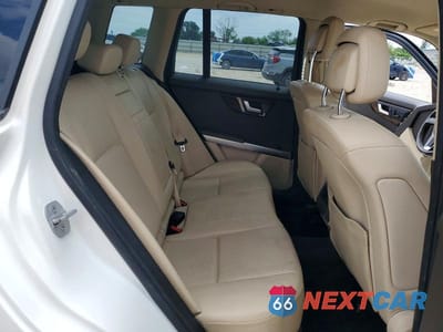Zdjęcie 10 z 13 samochodu: 2015 MERCEDES-BENZ GLK 350 4MATIC VIN:WDCGG8JB3FG387985 - miniatura