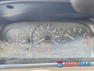 Zdjęcie 9 z 13 samochodu: 2001 TOYOTA CAMRY LE V6 VIN:4T1BF22KX1U118855 - miniatura