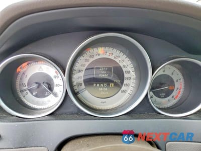 Zdjęcie 9 z 11 samochodu: 2012 MERCEDES-BENZ C 250 VIN:WDDGF4HB5CR210755 - miniatura