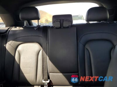 Zdjęcie 10 z 12 samochodu: 2016 AUDI Q3 PRESTIGE VIN:WA1GFCFS7GR021757 - miniatura