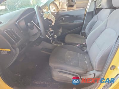 Zdjęcie 7 z 12 samochodu: 2016 KIA RIO LX VIN:KNADM4A34G6611546 - miniatura