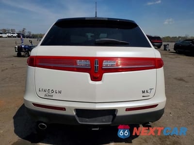 Zdjęcie 6 z 13 samochodu: 2011 LINCOLN MKT VIN:2LMHJ5ATXBBJ54769 - miniatura