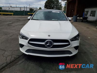 Piąte zdjęcie samochodu w środku: 2020 MERCEDES-BENZ CLA 250 4MATIC VIN:WDD5J4HB8LN036449 - miniatura