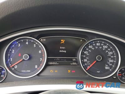 Zdjęcie 9 z 13 samochodu: 2016 VOLKSWAGEN TOUAREG LUXURY 3.6L VIN:WVGEF9BP9GD010835 - miniatura