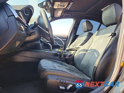 Zdjęcie 7 z 12 samochodu: 2017 BMW 330 I VIN:WBA8B9G55HNU50175 - miniatura