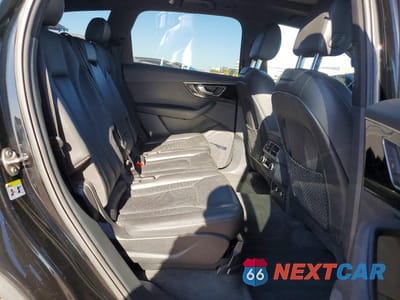 Zdjęcie 11 z 13 samochodu: 2019 AUDI Q7 PREMIUM PLUS VIN:WA1LAAF70KD031050 - miniatura