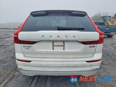 Zdjęcie 6 z 13 samochodu: 2023 VOLVO XC60 PLUS VIN:YV4L12RN4P1336210 - miniatura
