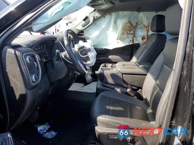 Zdjęcie 7 z 12 samochodu: 2022 GMC SIERRA K3500 SLT VIN:1GT49UEY8NF232329 - miniatura