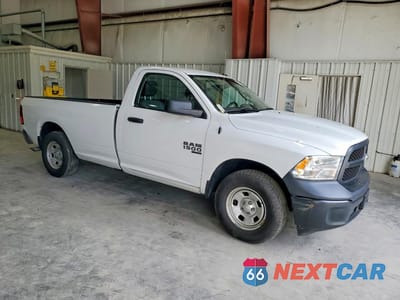 Czwarte zdjęcie samochodu z boku: 2021 RAM 1500 CLASSIC TRADESMAN VIN:3C6JR7DG4MG711137 - miniatura