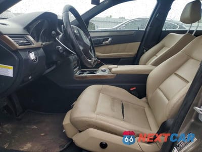 Zdjęcie 7 z 12 samochodu: 2010 MERCEDES-BENZ E 350 VIN:WDDHF5GB6AA048691 - miniatura