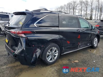 Trzecie zdjęcie samochodu z tyłu: 2022 TOYOTA SIENNA WOODLAND EDITION VIN:5TDASKFC4NS054319 - miniatura