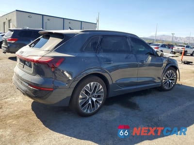 Trzecie zdjęcie samochodu z tyłu: 2024 AUDI Q8 E-TRON PREMIUM PLUS VIN:WA15AAGE6RB034840 - miniatura