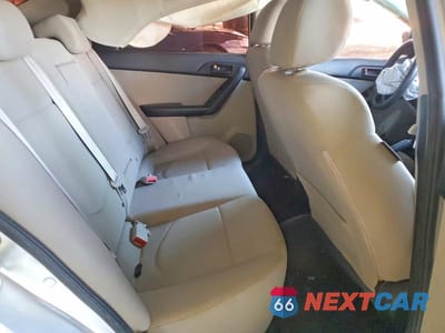 Zdjęcie 10 z 12 samochodu: 2010 KIA FORTE EX VIN:KNAFU4A25A5826639 - miniatura