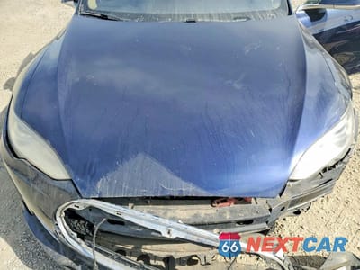 Zdjęcie 11 z 11 samochodu: 2014 TESLA MODEL S VIN:5YJSA1S12EFP32933 - miniatura