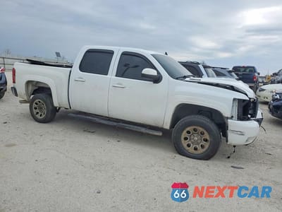 Czwarte zdjęcie samochodu z boku: 2007 CHEVROLET SILVERADO K1500 CREW CAB VIN:2GCEK13Y571597183 - miniatura