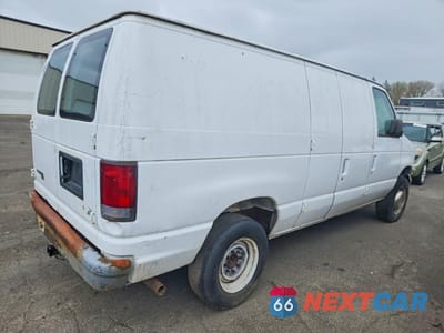 Trzecie zdjęcie samochodu z tyłu: 1998 FORD ECONOLINE E250 VAN VIN:1FTPE2429WHB22194 - miniatura