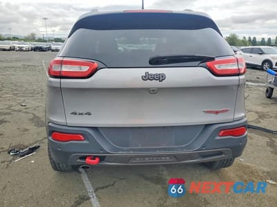 Zdjęcie 6 z 13 samochodu: 2018 JEEP CHEROKEE TRAILHAWK VIN:1C4PJMBB5JD569776 - miniatura