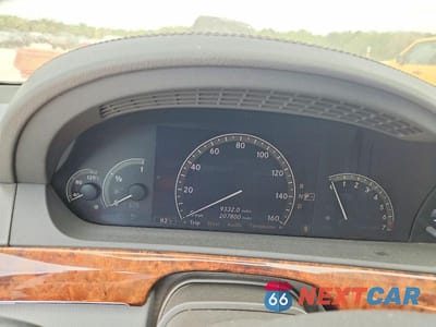 Zdjęcie 9 z 13 samochodu: 2007 MERCEDES-BENZ S 550 VIN:WDDNG71X37A030741 - miniatura