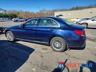 Drugie zdjęcie samochodu z przodu: 2015 MERCEDES-BENZ C 300 4MATIC VIN:55SWF4KB7FU006255 - miniatura