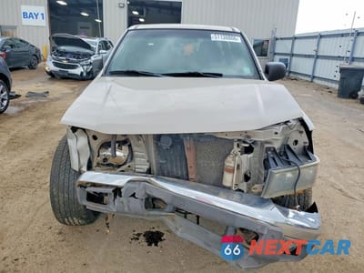 Piąte zdjęcie samochodu w środku: 2004 GMC CANYON VIN:1GTDT136348106402 - miniatura