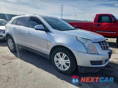 Czwarte zdjęcie samochodu z boku: 2012 CADILLAC SRX LUXURY COLLECTION VIN:3GYFNAE36CS509988 - miniatura