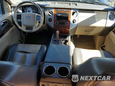 Zdjęcie 8 z 13 samochodu: 2008 FORD EXPEDITION EL EDDIE BAUER VIN:1FMFK18578LA84009 - miniatura