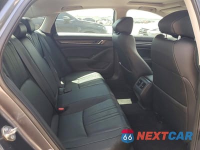 Zdjęcie 10 z 13 samochodu: 2020 HONDA ACCORD TOURING VIN:1HGCV2F90LA013461 - miniatura