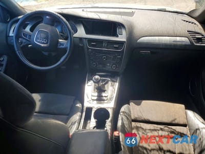 Zdjęcie 8 z 12 samochodu: 2010 AUDI S4 PREMIUM PLUS VIN:WAUDGAFL4AA151890 - miniatura